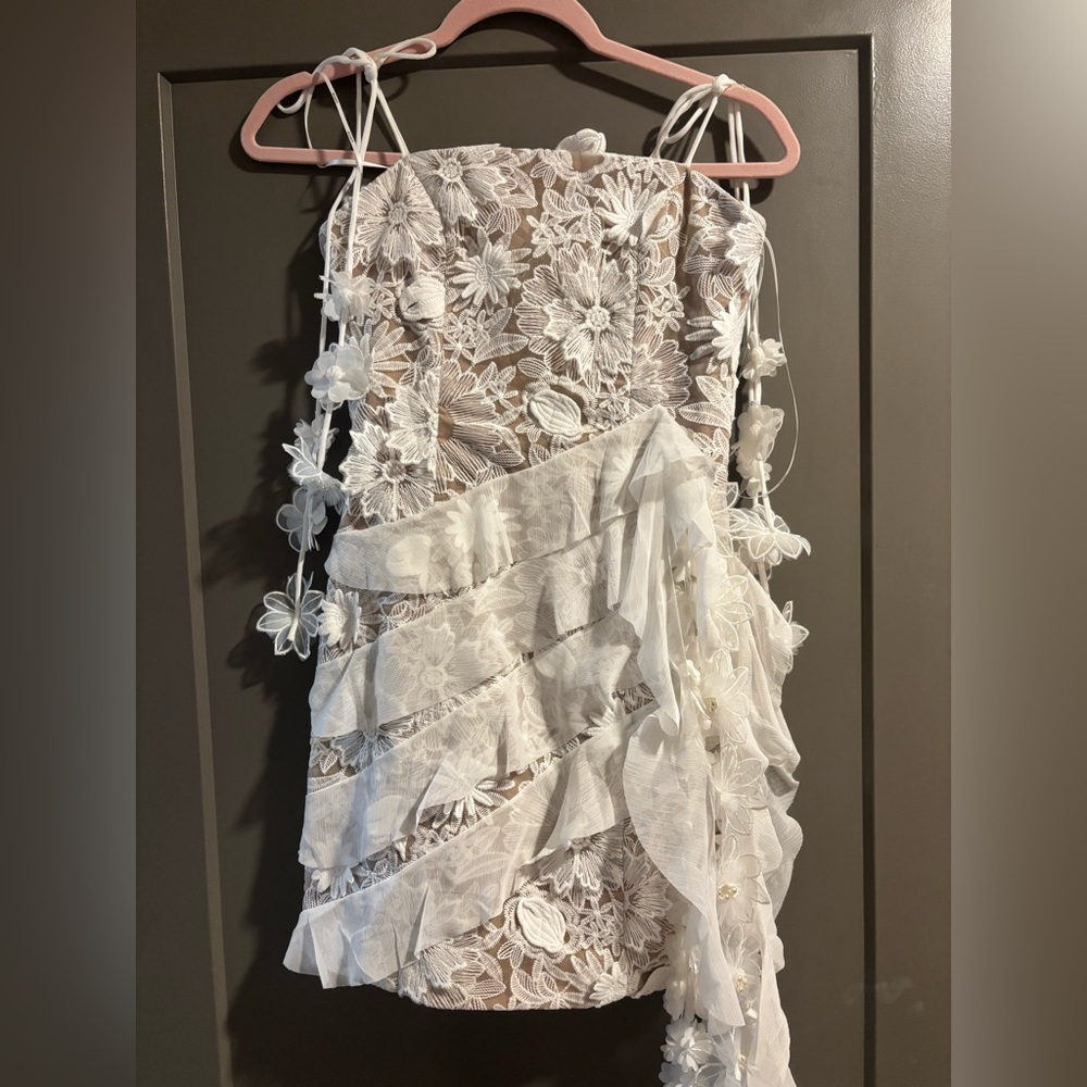 Elliatt White Floral Lace Mini Dress